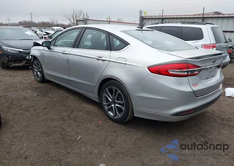 2017 Ford Fusion Hybrid Se z USA, uszkodzony, nr VIN 3FA6P0LU9HR234031
